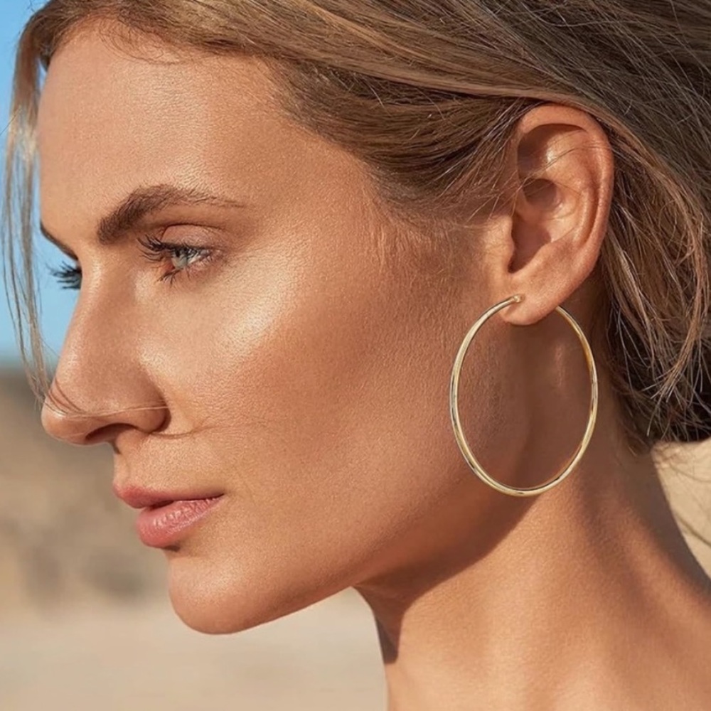Gold toned  Hoop Earrings